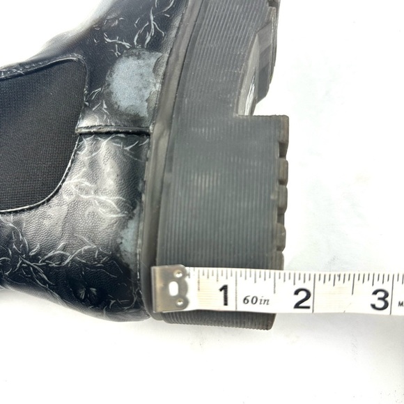 Iron Fist Skull Bootie 38 Black Faux Leather Platform Ankle Boot Womens Slip On - Picture 9 of 9